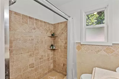 9908 Woodley Avenue, North Hills, CA 91343 - Photo 18