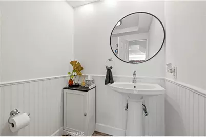22930 Las Mananitas, Valencia, CA 91354 - Photo 26