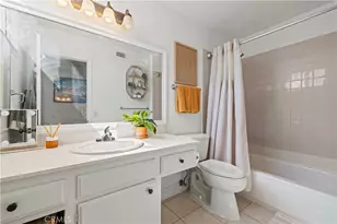 22930 Las Mananitas, Valencia, CA 91354 - Photo 44