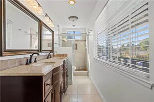 22930 Las Mananitas, Valencia, CA 91354 - Photo 32