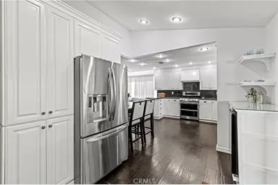 27061 Alabastro, Valencia, CA 91354 - Photo 22