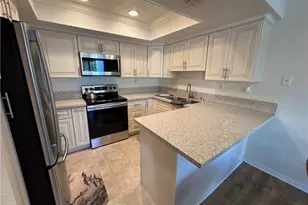 18408 Hatteras, Tarzana, CA 91356 - Photo 12