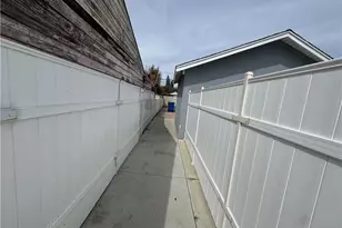 15057 Paddock, Sylmar, CA 91342 - Photo 4