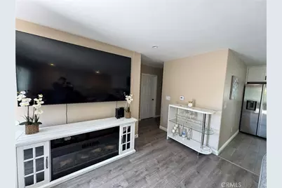 15057 Paddock, Sylmar, CA 91342 - Photo 8