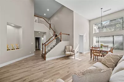 27488 Bridgewater Drive, Valencia, CA 91354 - Photo 20