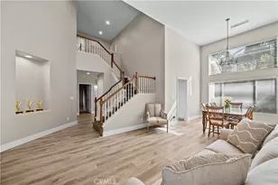 27488 Bridgewater Dr, Valencia, CA 91354 - Photo 20