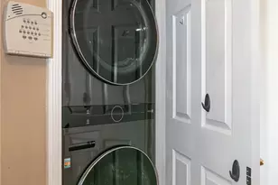 19519 Rinaldi, Porter Ranch, CA 91326 - Photo 18