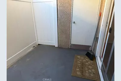 10331 Lindley Avenue #105, Northridge, CA 91326 - Photo 16