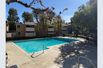 10331 Lindley Avenue #105, Northridge, CA 91326 - Photo 18