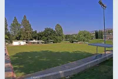 19334 Oak Crossing, Newhall, CA 91321 - Photo 34