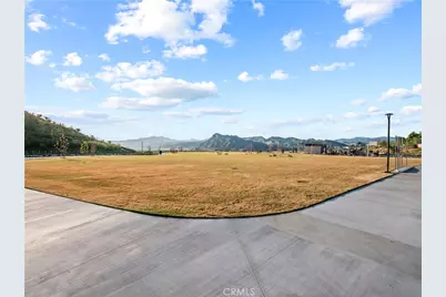 27129 Valley Oak, Valencia, CA 91381 - Photo 52