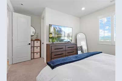 27129 Valley Oak, Valencia, CA 91381 - Photo 16