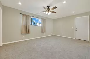 6215 Glide Ave, Woodland Hills, CA 91367 - Photo 16