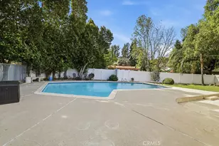 17106 Mandarin Ct, Granada Hills, CA 91344 - Photo 28