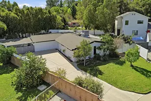 17106 Mandarin Ct, Granada Hills, CA 91344 - Photo 2