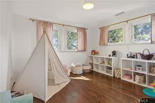 18624 Gledhill St, Northridge, CA 91324 - Photo 24