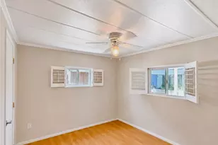 20401 Soledad Canyon, Canyon Country, CA 91351 - Photo 12