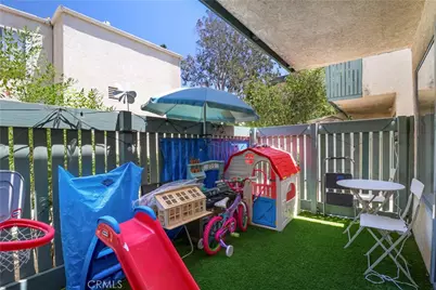 5700 Etiwanda #105, Tarzana, CA 91356 - Photo 16