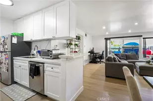 5700 Etiwanda, Tarzana, CA 91356 - Photo 2