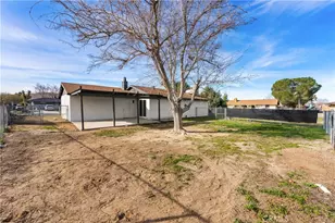 16105 Newmont, Lancaster, CA 93535 - Photo 30