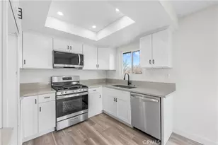 16105 Newmont, Lancaster, CA 93535 - Photo 18