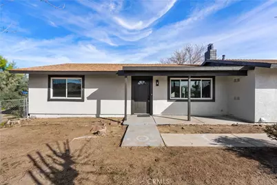 16105 Newmont, Lancaster, CA 93535 - Photo 4