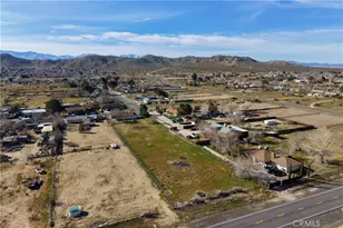 16105 Newmont, Lancaster, CA 93535 - Photo 36