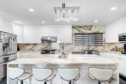 21228 Merridy Street, Chatsworth, CA 91311 - Photo 12