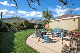 23040 Burton, West Hills, CA 91304 - Photo 22