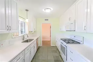 23952 Nomar St, Woodland Hills, CA 91367 - Photo 12