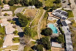 26807 Cir of the Oaks, Newhall, CA 91321 - Photo 34