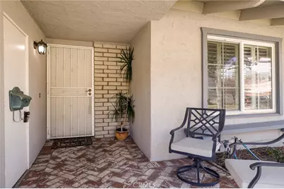 26807 Circle Of The Oaks, Newhall, CA 91321 - Photo 2