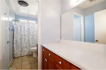 26807 Circle Of The Oaks, Newhall, CA 91321 - Photo 20