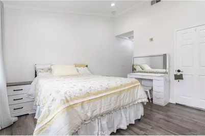 18347 Saticoy Street #35, Reseda, CA 91335 - Photo 18