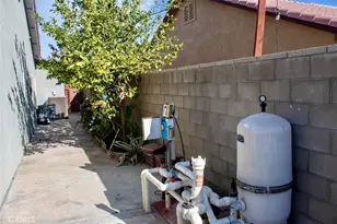 2901 Flint Hills, Bakersfield, CA 93313 - Photo 26