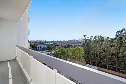 321 S San Vicente Boulevard #604, Los Angeles, CA 90048 - Photo 18