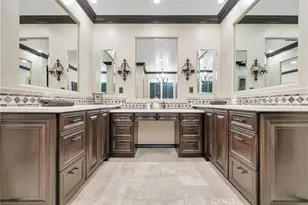 29345 Hacienda Ranch Ct, Valencia, CA 91354 - Photo 28