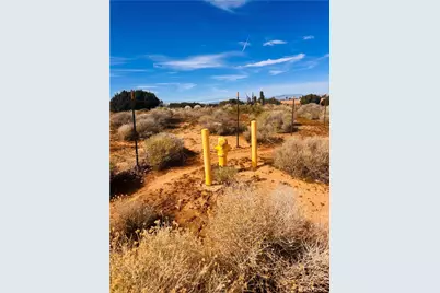 22 West Ave O8, Palmdale, CA 93551 - Photo 1