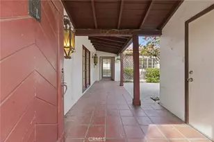 11117 Kling St, Los Angeles, CA 91602 - Photo 4