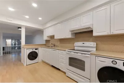 4807 Woodley Avenue #208, Encino, CA 91436 - Photo 16