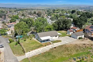 25030 Atwood Blvd, Newhall, CA 91321 - Photo 28