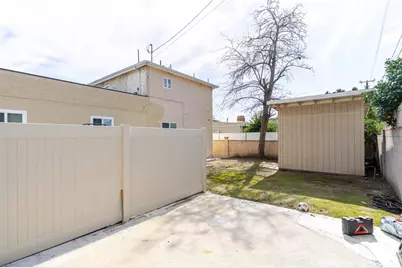 8147 Lullaby Lane, Panorama City, CA 91402 - Photo 8