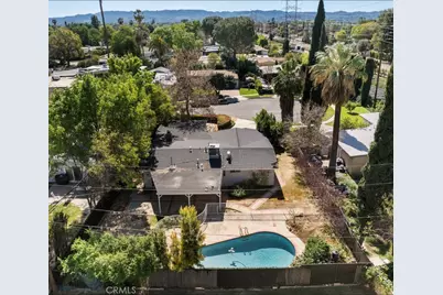 18817 Stagg Street, Reseda, CA 91335 - Photo 24