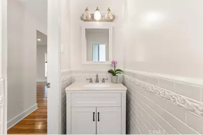 18817 Stagg Street, Reseda, CA 91335 - Photo 14