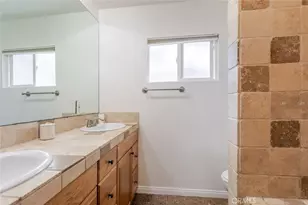 5888 Oak Knolls, Simi Valley, CA 93063 - Photo 28