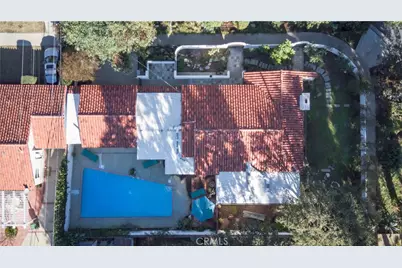 4905 Alhama, Woodland Hills, CA 91364 - Photo 28