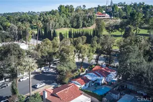 4905 Alhama, Woodland Hills, CA 91364 - Photo 34