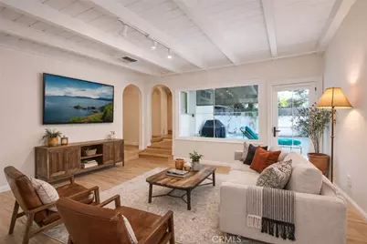 4905 Alhama, Woodland Hills, CA 91364 - Photo 8