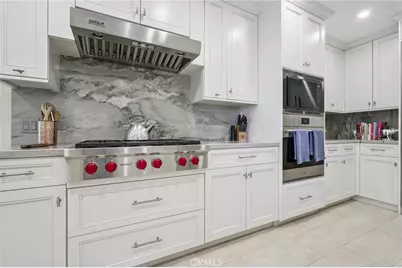 15815 Castlewoods Drive, Sherman Oaks, CA 91403 - Photo 14