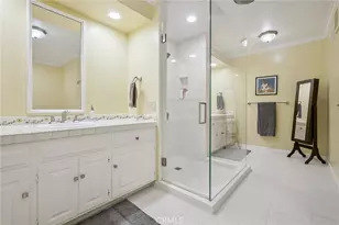 15815 Castlewoods Dr, Sherman Oaks, CA 91403 - Photo 24